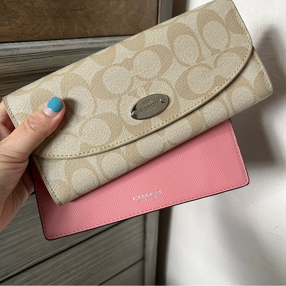 Coach wallet 2 in 1 NWT light khaki pink - Picture 2 of 16